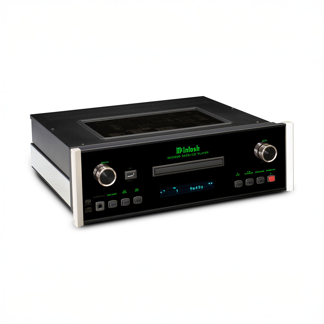 High-end audio CD player with controls.