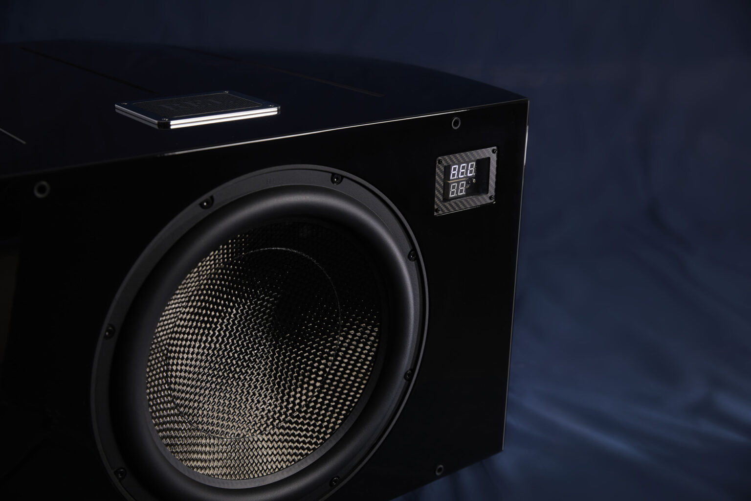 REL No. 32 Subwoofer