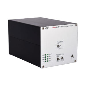 Digital to analogue converter device with input selector.