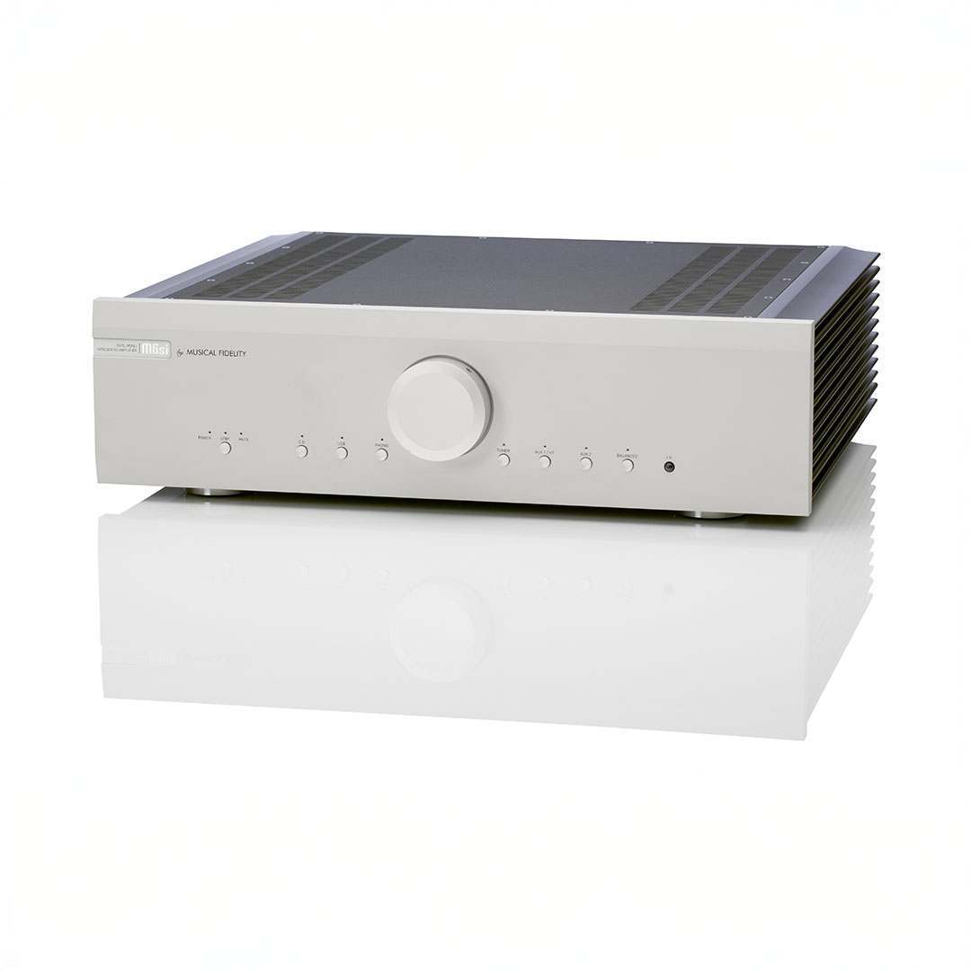High-fidelity audio amplifier with control knobs.