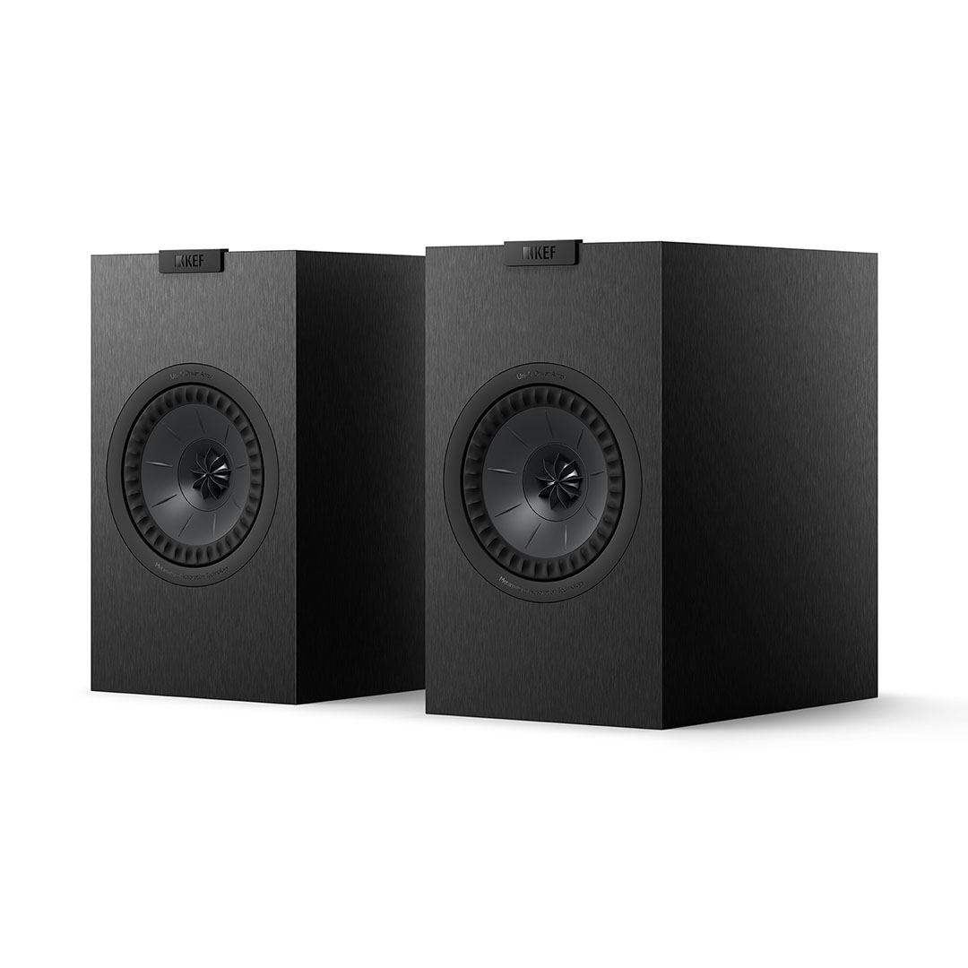 Black bookshelf speakers with sleek design