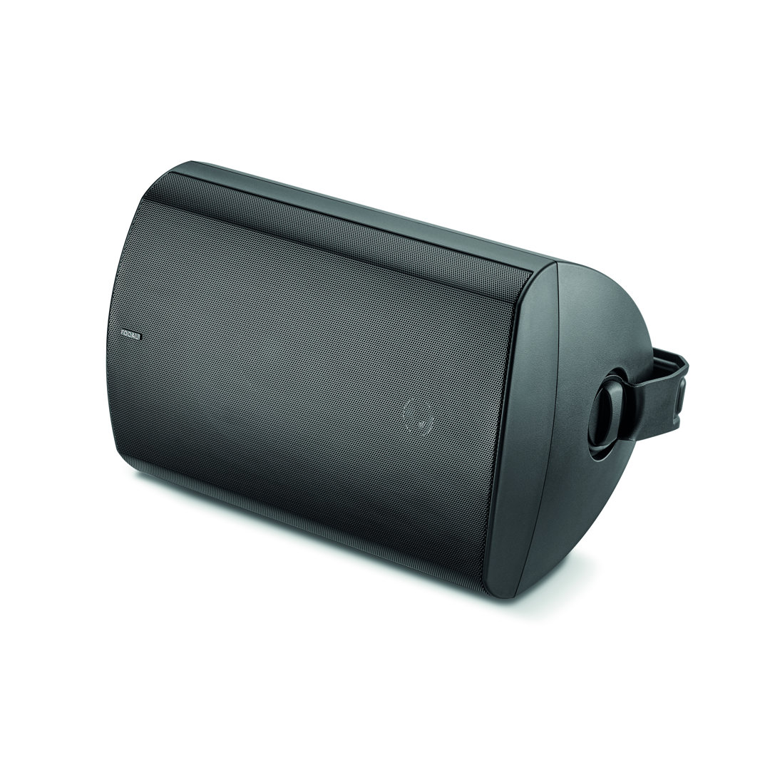 focal-100-od8-black-product-image-3 Focal 100 OD8 outdoor speaker in black, side view with bracket