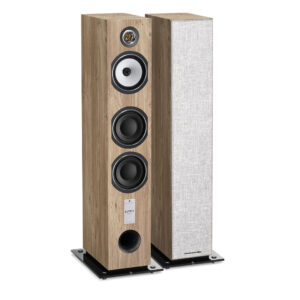 triangle-antal-light-oak-product-image-1 Pair of Triangle Esprit Ez Antal floorstanding speakers in Light Oak