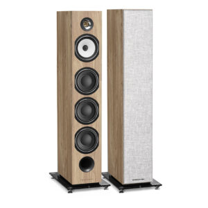 triangle-australe-light-oak-product-image-1 Pair of Triangle Esprit Ez Australe floorstanding speakers in Light Oak