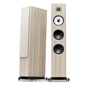 Pair of Triangle Solstice 8 floorstanding speakers in Birch