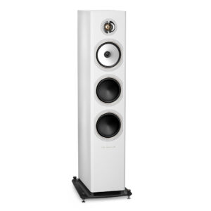 Triangle Solstice 8 floorstanding speaker in White, front view